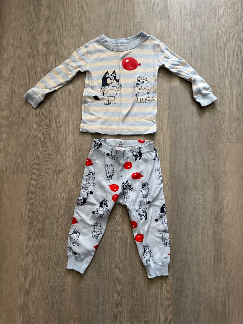 Hanna Andersson- 2T Bluey Pajama Set, Gently Used Condition.